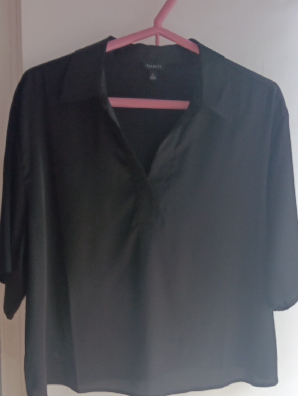 Classic Black Womens Collared V Neck Blouse